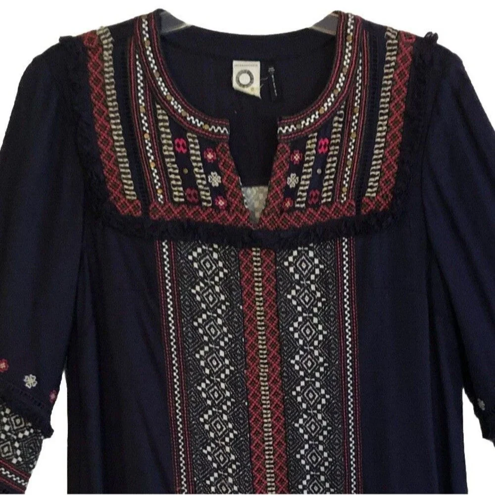 Anthropologie Akemi + Kin Tessa Dress Womens Sz 8 Navy Embroided Boho Festival